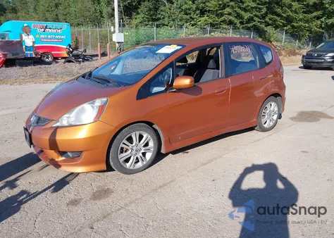 2010 Honda Fit Sport из США, поврежденный, VIN JHMGE8H42AS013648